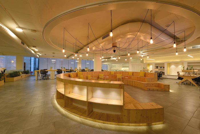 木飾面廠家辦公室進門區域裝修設計案例效果圖