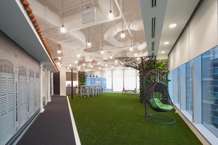 在線旅游公司辦公室過道裝修設計案例效果圖