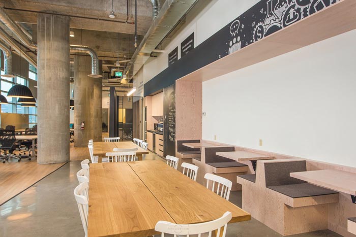 共享創(chuàng)業(yè)空間辦公室前臺(tái)接待裝修設(shè)計(jì)案例效果圖