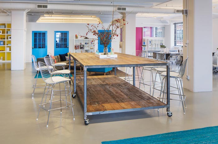 創意營銷公司辦公室交流區域裝修設計案例效果圖