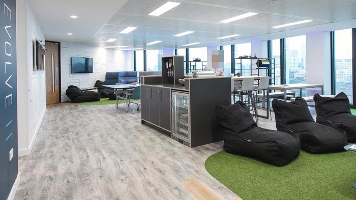解決方案提供商辦公室休息區域裝修設計案例效果圖