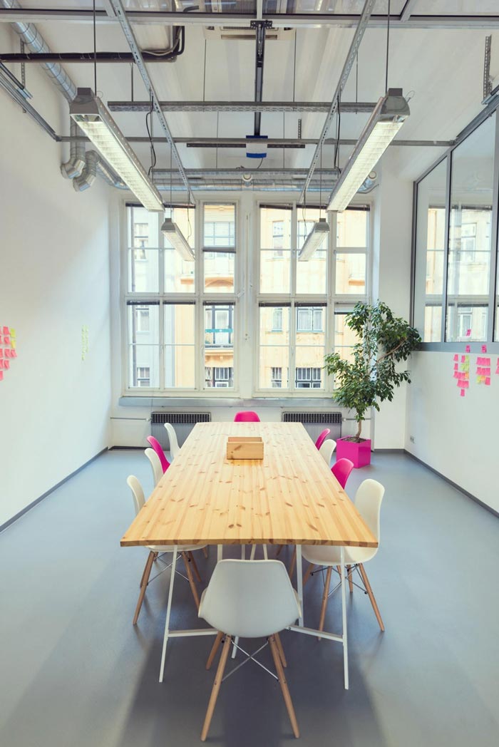 550平方辦公室過道裝修設計實景圖