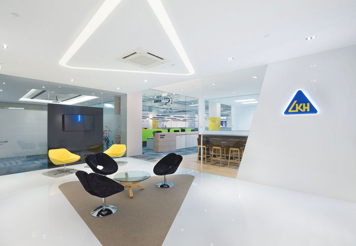 服裝公司辦公室前臺裝修設計案例效果圖