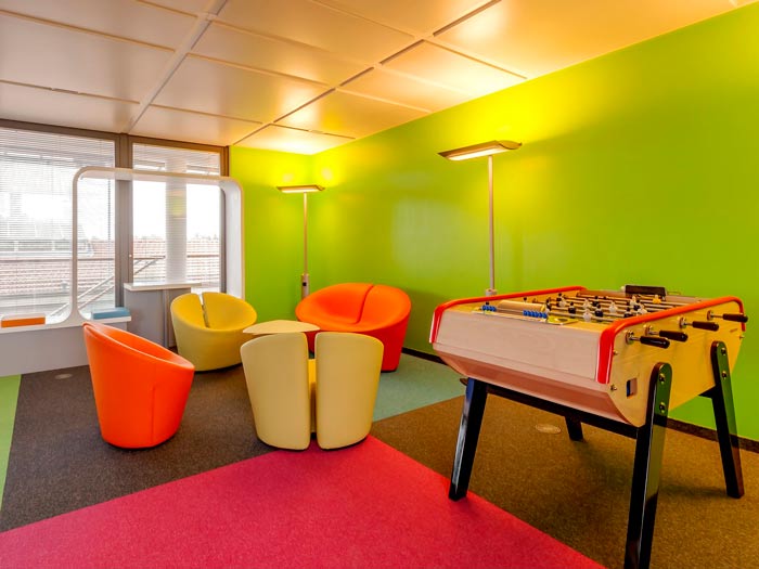 環(huán)境監(jiān)測(cè)公司辦公室休息區(qū)裝修設(shè)計(jì)案例效果圖