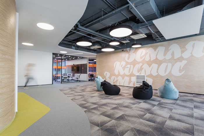 網絡安全公司辦公室動線休息區裝修設計效果圖