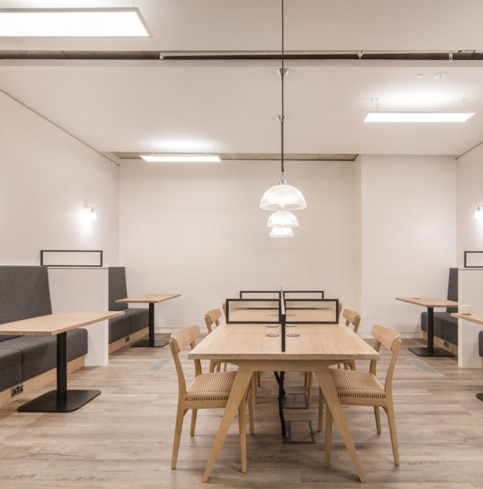 女裝公司辦公室辦公區裝修效果圖