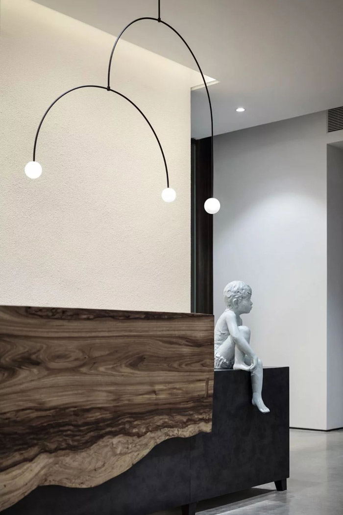 1300平方辦公室前臺裝修設(shè)計(jì)效果圖