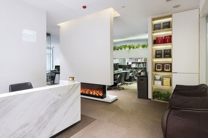 設計公司辦公室前臺裝修效果圖