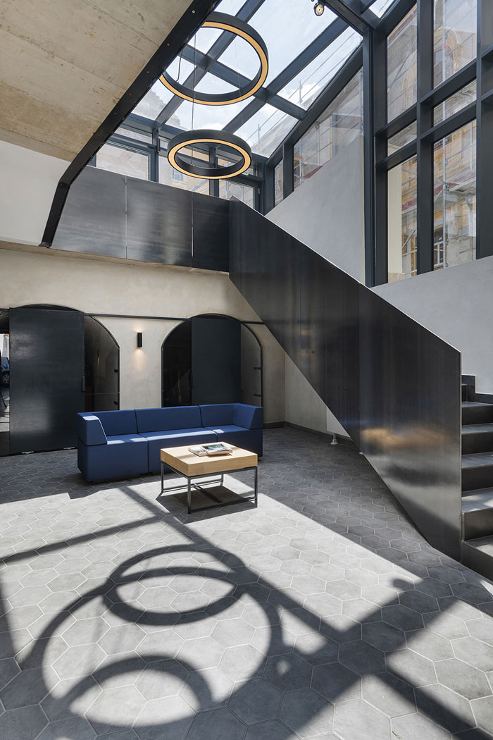 舊廠房辦公室接待區裝修設計效果圖