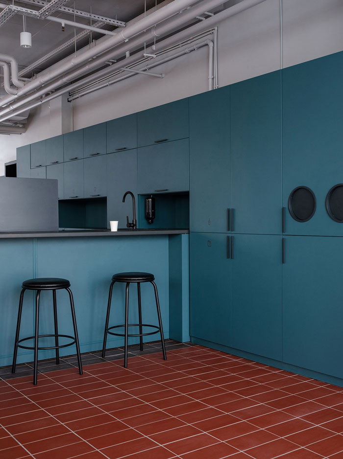 極簡(jiǎn)主義辦公室茶水間裝修設(shè)計(jì)效果圖