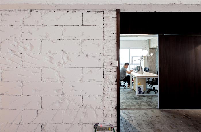 舊公寓改造辦公室辦公區裝修設計效果圖